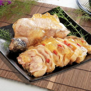 【宋新妮go香滷味】去骨醉雞腿 (300g)