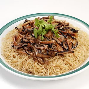 《黑貓探險隊 滿千免運費》【呷七碗】台式炒米粉