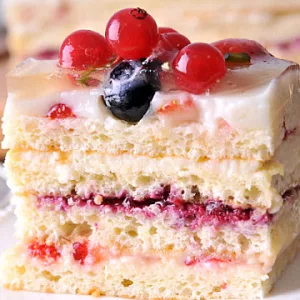 【啃食物】草莓布丁水果蛋糕(含運)