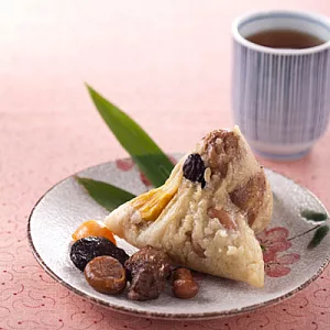 【嘉義巧巧】栗子蛋黃香菇肉粽(8粒)(含運)