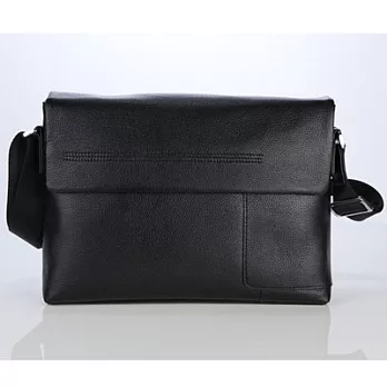 【JENHAO】魅力風格橫式蓋頭牛皮斜背包 88143雅黑色